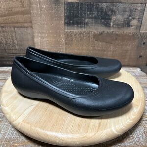Crocs Women’s Black Ballet Flats Slip-On Comfort Shoes Size 8 Work Casual